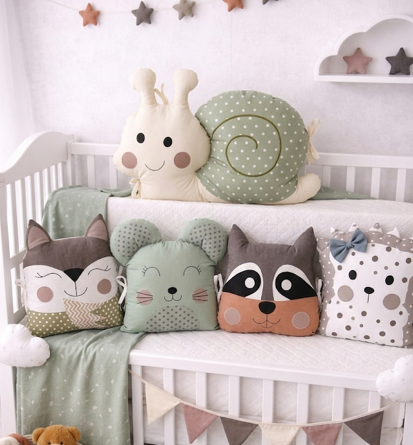 Mantinel do postýlky Zvířátka – kolekce Lesní pohádka | 5 dílů | 180 cm